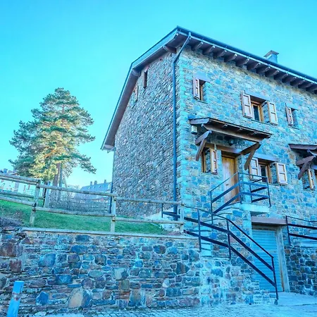 A Pie De Pistas De La Molina Holiday home *
