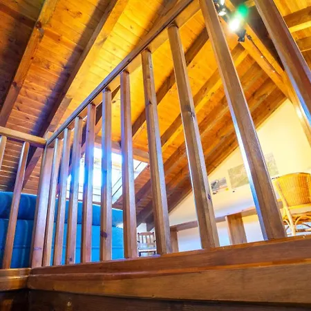 Holiday home A Pie De Pistas De *