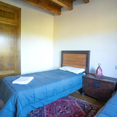 A Pie De Pistas De Holiday home *